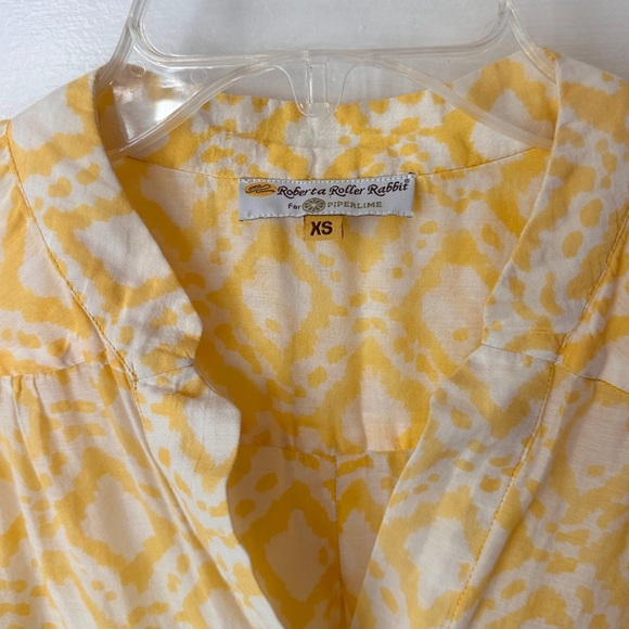 Roberta Roller Rabbit Tunic Silk Blend Lightweight 1/4 Button Down Roll Tab XS - Picture 13 of 17